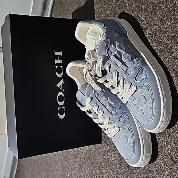 Coach sneakers 6.5 - Picture 2 of 6
